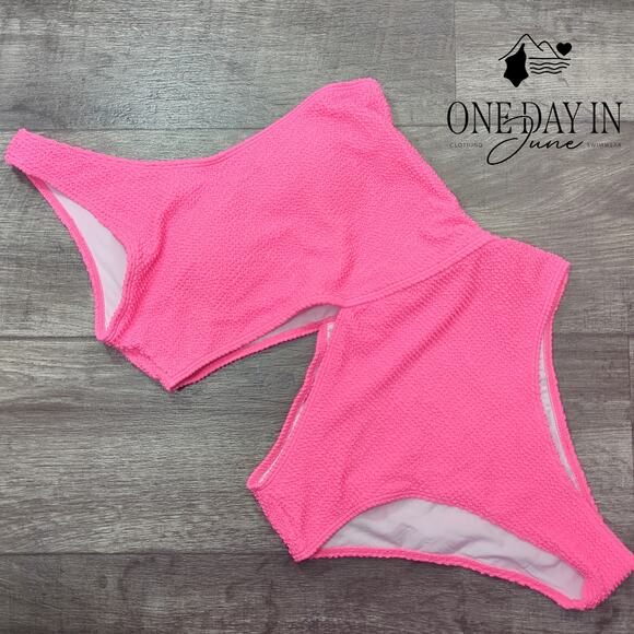 Adisputent Smocked One Shoulder One Piece Swimsuit Size M - Picture 1 of 4